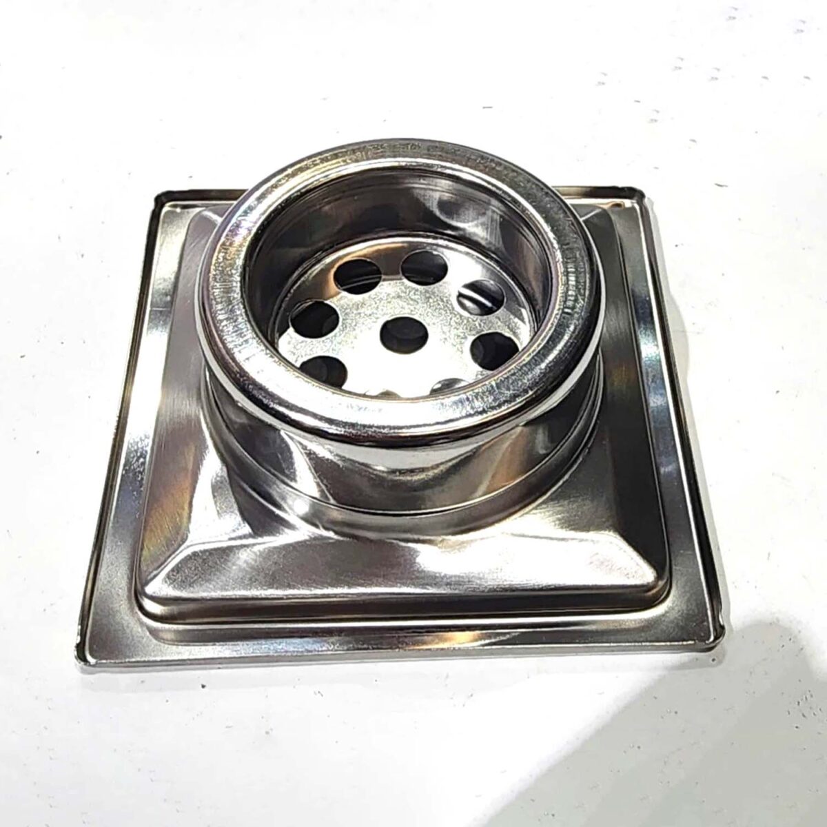 Phễu thoát sàn CAESAR ST1414EL 140x140mm phi 90 - Ảnh 8