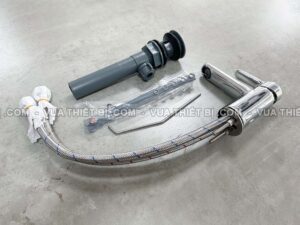 Hinh anh thuc te Voi lavabo TOTO TVLM102NSR nong lanh 3