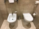 Bồn tiểu nữ VIGLACERA VB3 đặt sàn