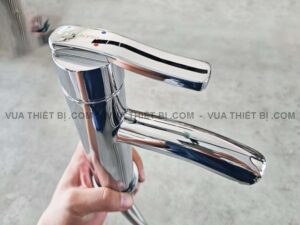 Hinh anh thuc te Voi lavabo VIGLACERA VG105 VSD1012 nong lanh 5