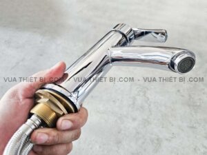Hinh anh thuc te Voi lavabo VIGLACERA VG105 VSD1012 nong lanh 6