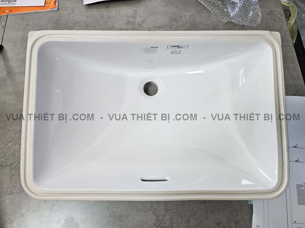 Hinh anh thuc te Chau lavabo am ban TOTO LW1536V TL516GV 1