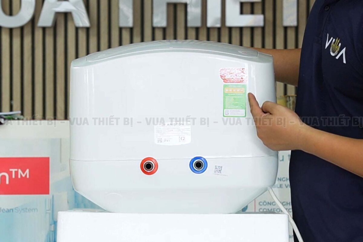 Bình nóng lạnh ARISTON VITALY 15L lít vuông gián tiếp 2.5FE 2500W - Ảnh 6