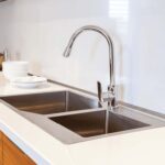 Vòi rửa bát MALLOCA K279N nóng lạnh - Ảnh 2