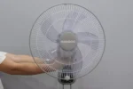 Quạt treo tường NANOCO NWF 1604G xám