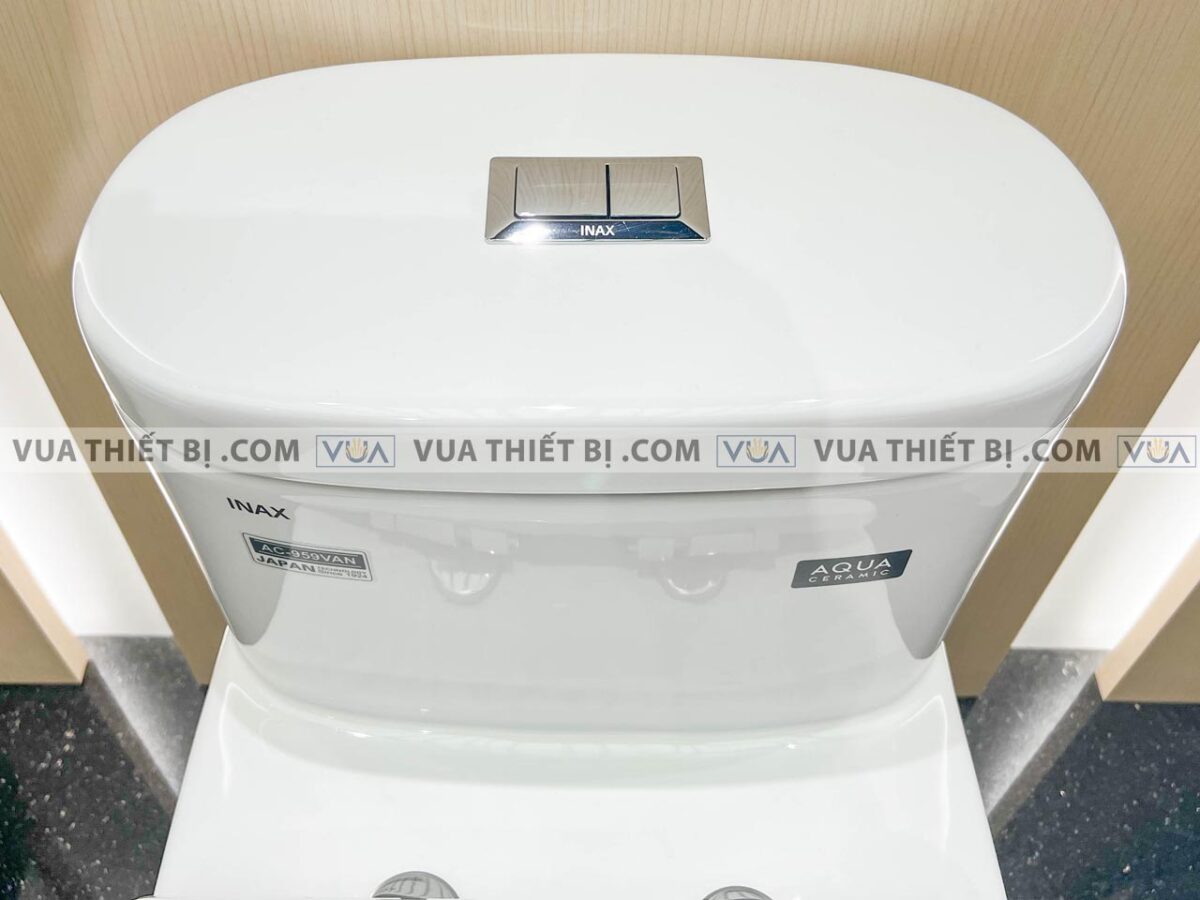 anh thuc te bon cau 1 khoi inax ac 959van 2 aqua ceramic nap em 5