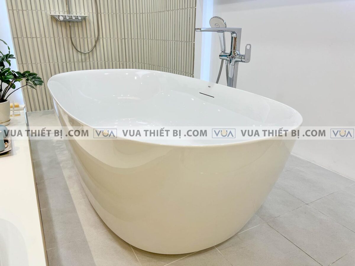anh thuc te bon tam inax bf 1760v lap the 1 1