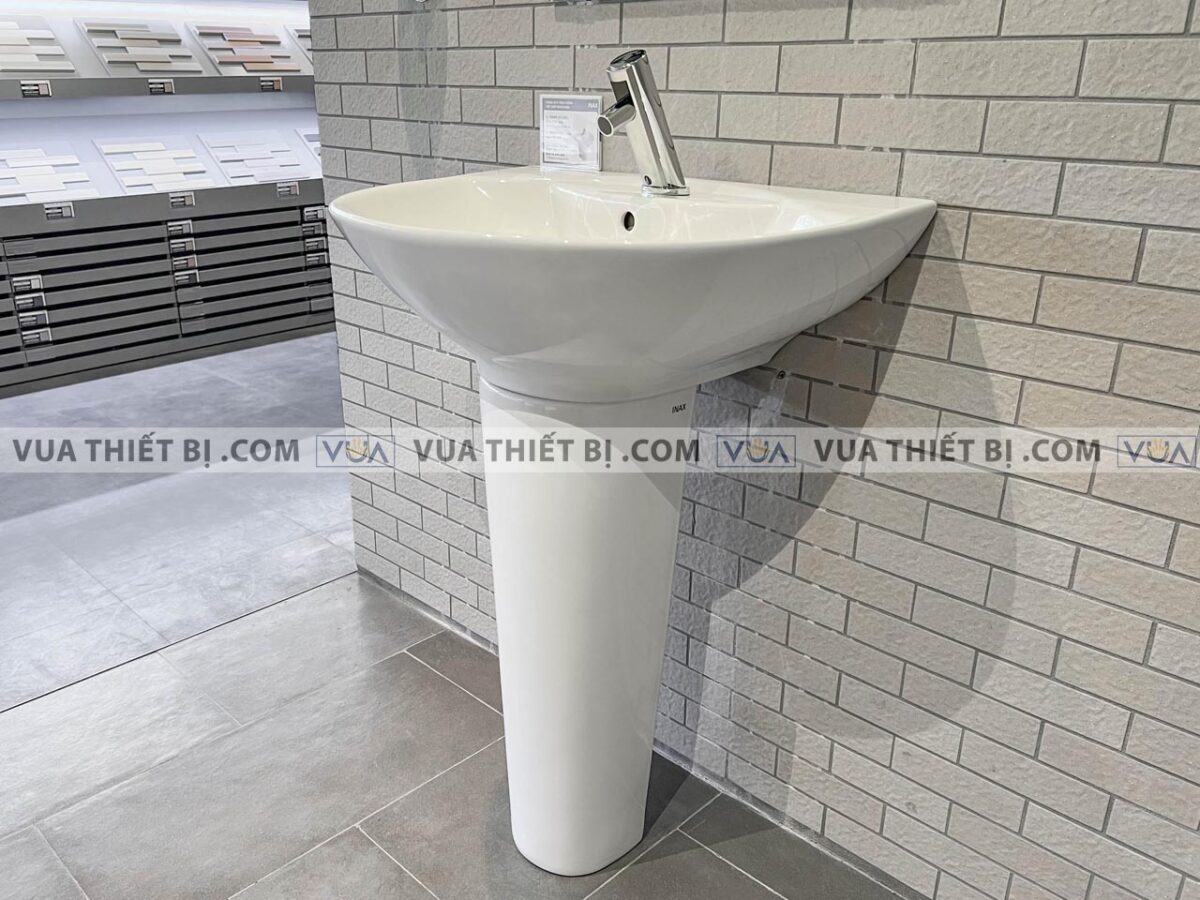 anh thuc te chau rua mat lavabo inax l 288v ec fc l 288vd chan dai treo tuong