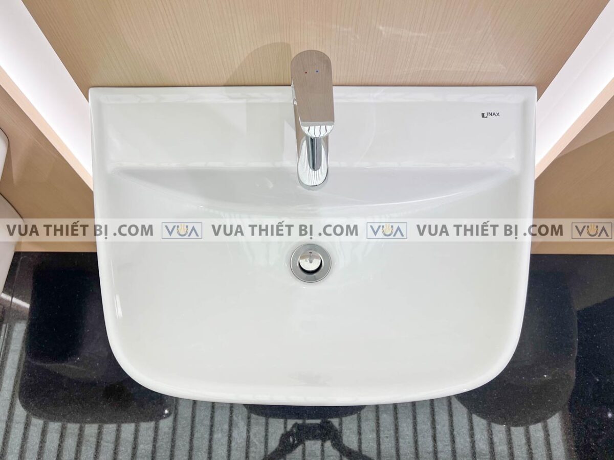 anh thuc te chau rua mat lavabo inax l 297v ec fc l 297vc chan lung treo tuong