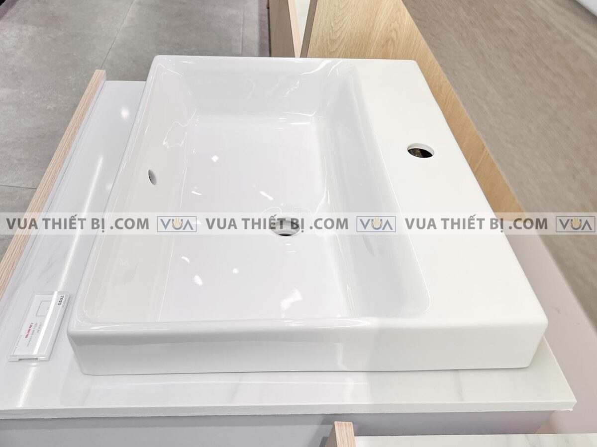 anh thuc te chau rua mat lavabo toto l1616cw dat ban 5