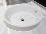 anh thuc te chau rua mat lavabo toto l1704xw dat ban 4