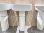 anh thuc te chau rua mat lavabo toto lpt767cxw chan dai treo tuong 1
