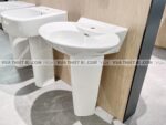 anh thuc te chau rua mat lavabo toto lpt908cxw chan dai treo tuong 2