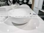 anh thuc te chau rua mat lavabo toto lt1705xw dat ban 8