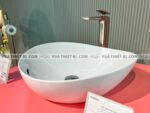 anh thuc te chau rua mat lavabo toto lt4704g19 dat ban voi tlp03301a1bn 1