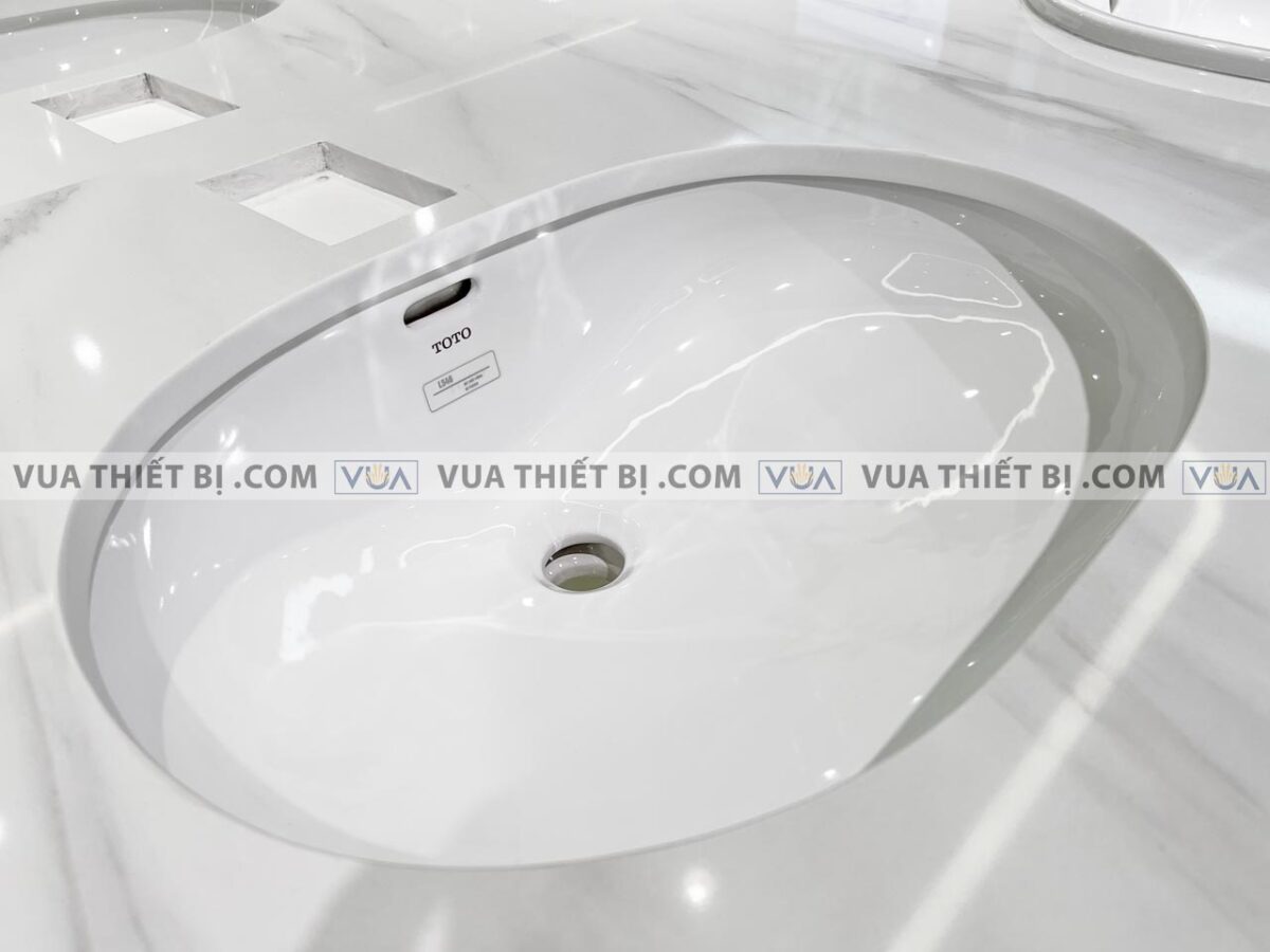 anh thuc te chau rua mat lavabo toto lt546 am ban 4
