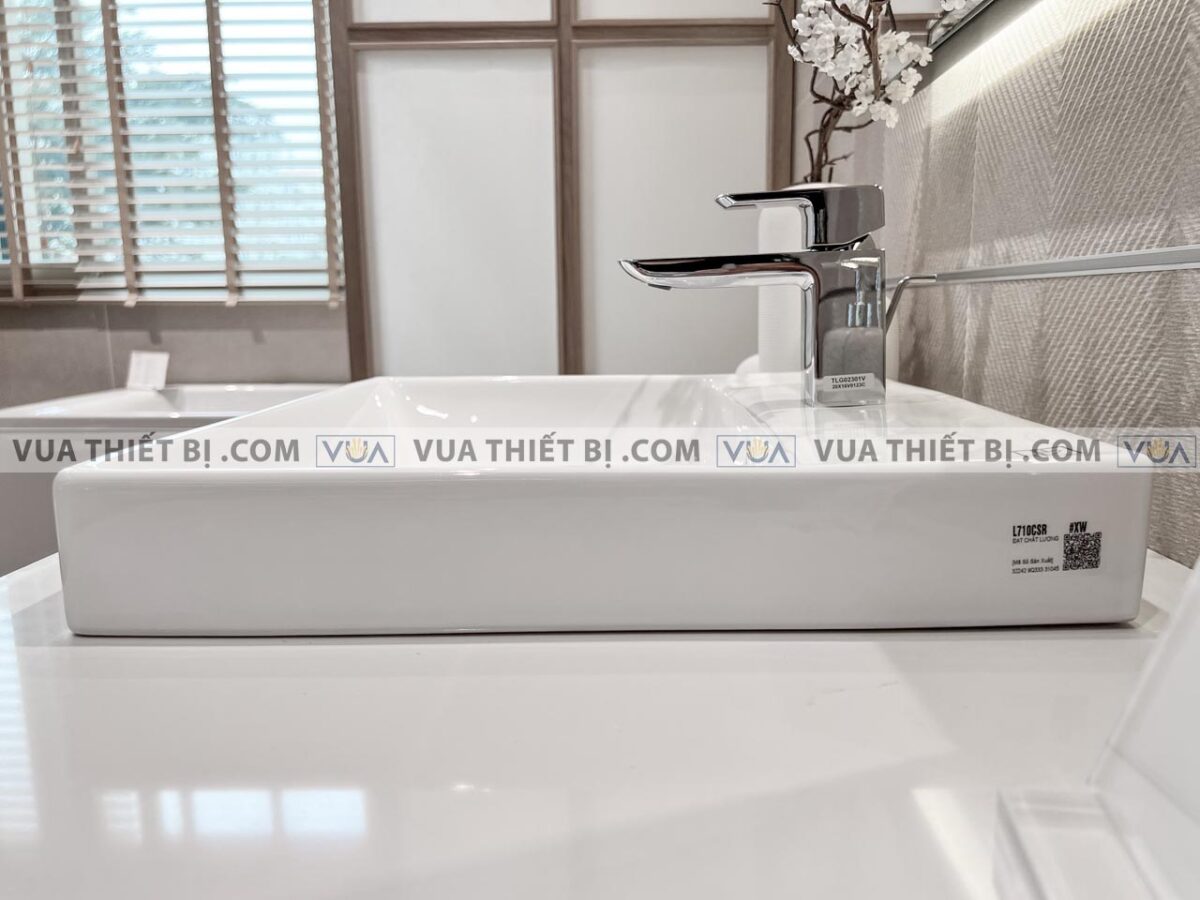 anh thuc te chau rua mat lavabo toto lt710csr dat ban voi tlg02301v 3