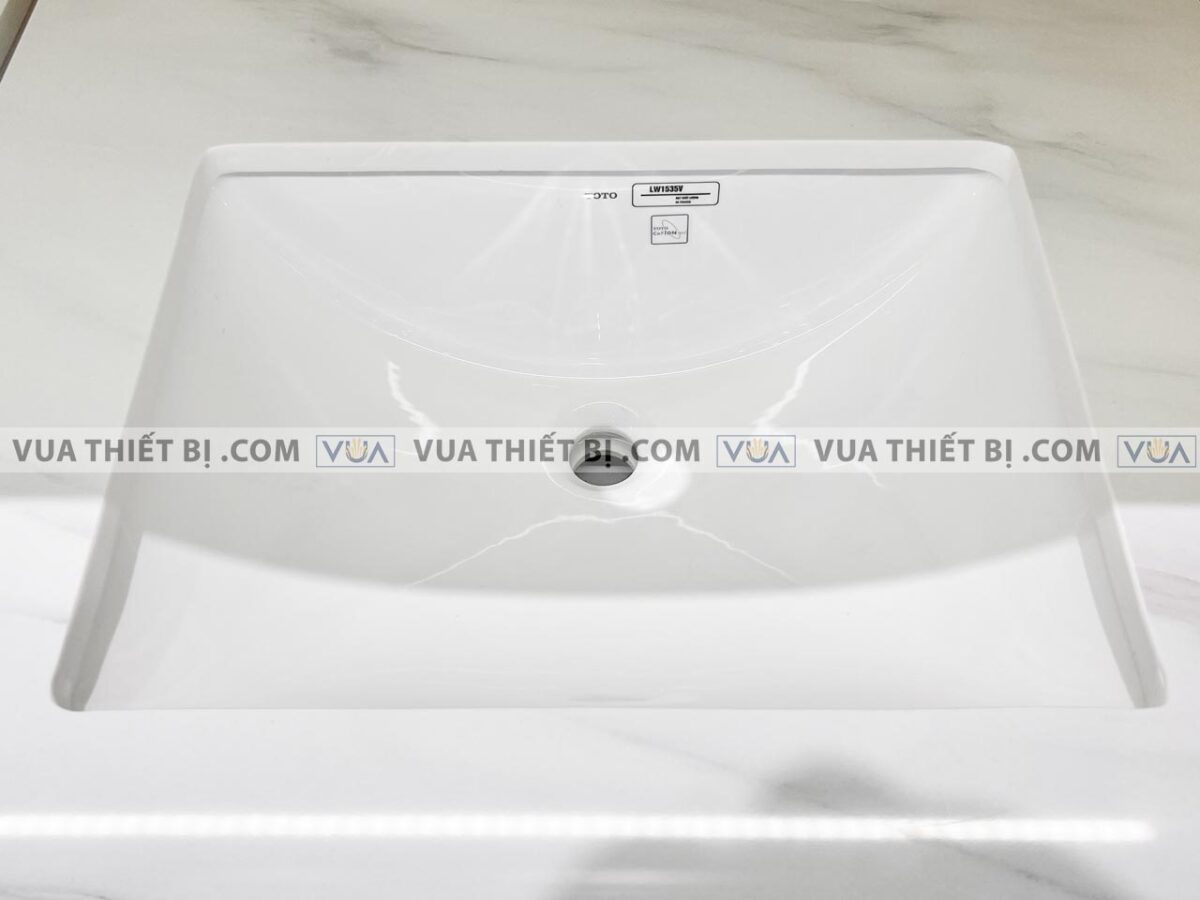 anh thuc te chau rua mat lavabo toto lw1535vxw tl516gv am ban 1