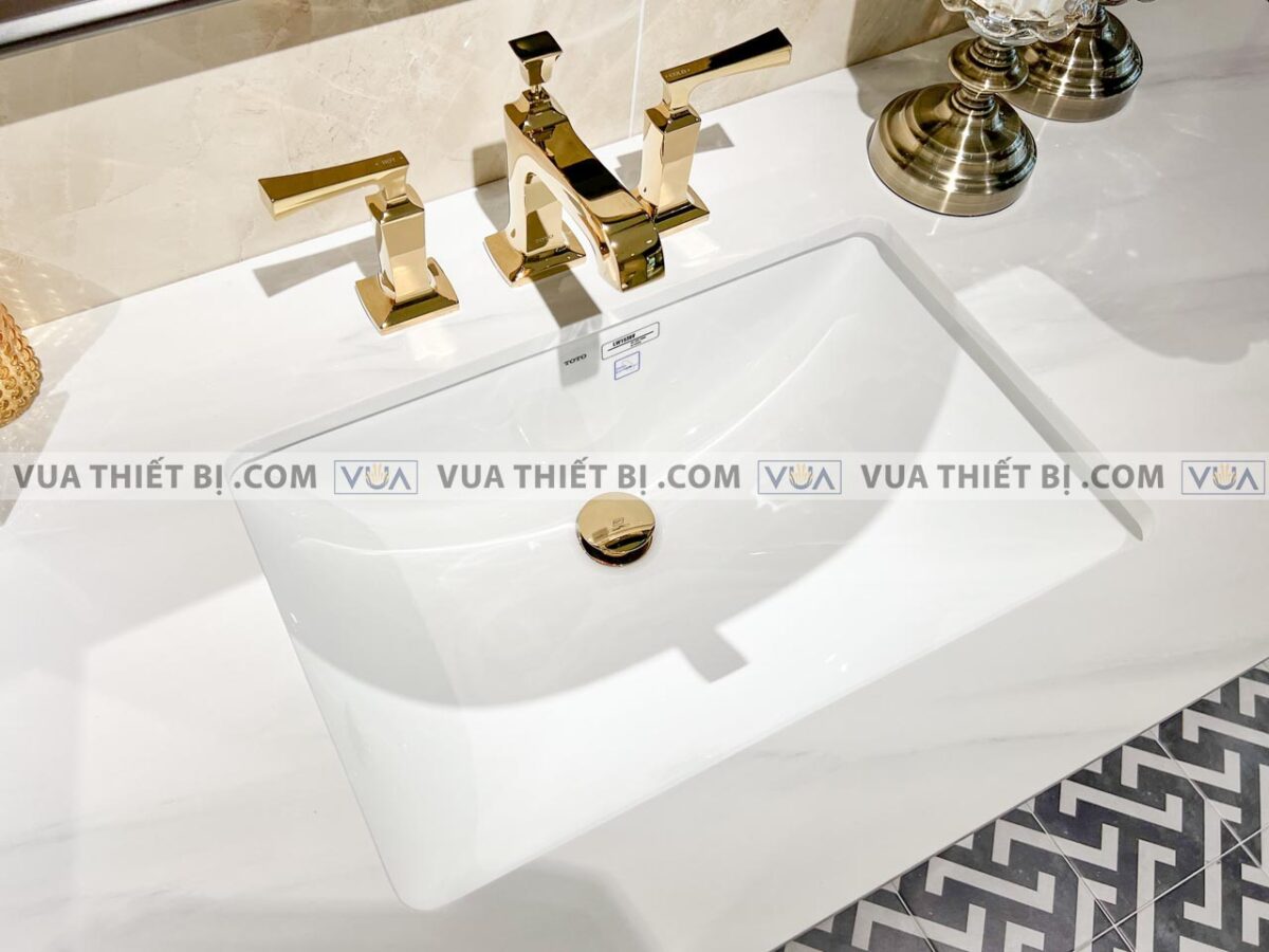 anh thuc te chau rua mat lavabo toto lw1536v tl516gv am ban voi dl224pg 7