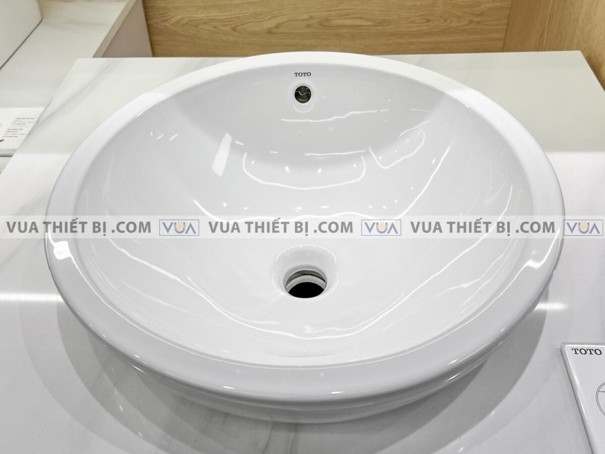 anh thuc te chau rua mat lavabo toto lw526nj lw526nju dat ban 4