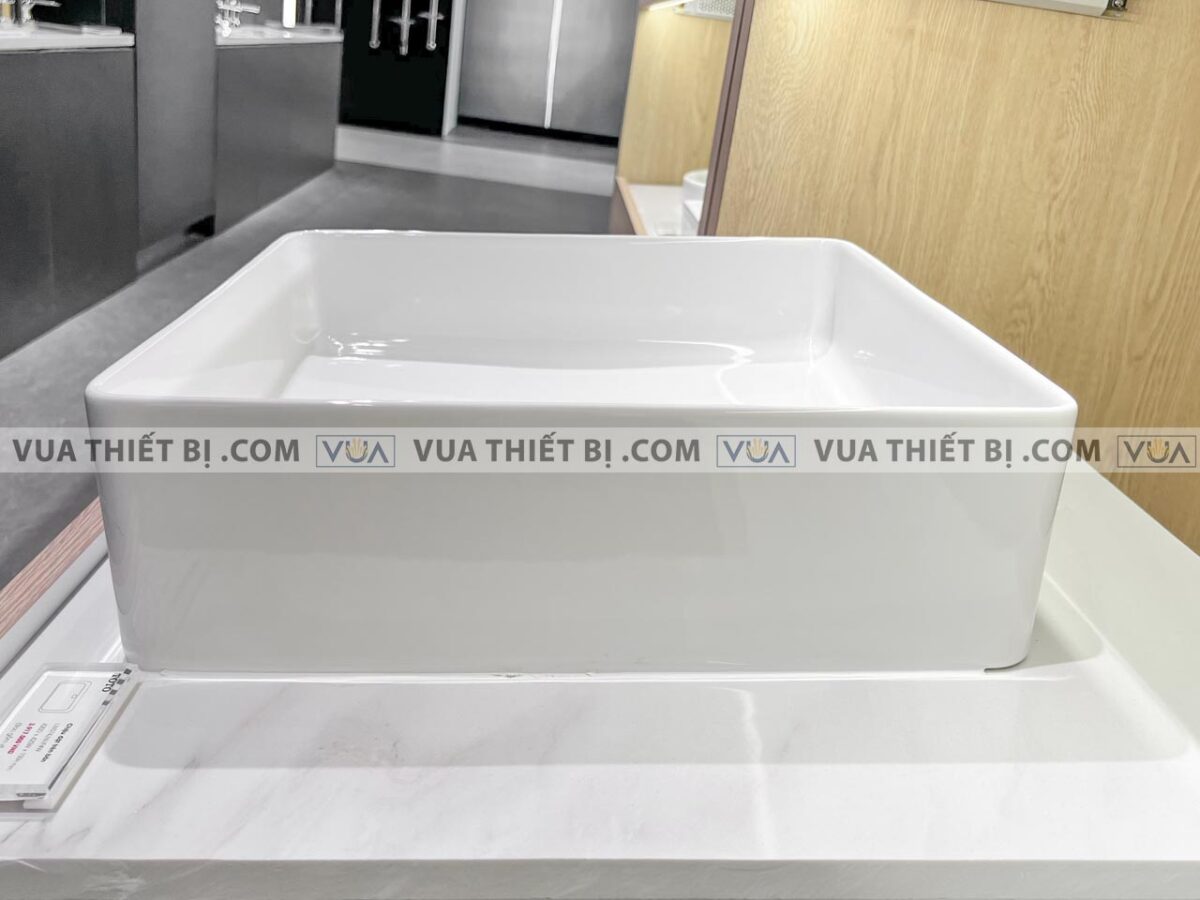 anh thuc te chau rua mat lavabo toto lw574jwf dat ban 2