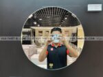 anh thuc te guong phong tam toto ym4545fg chong moc 450mm 1