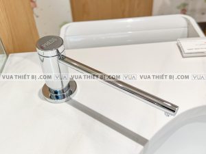 anh thuc te hop dung xa phong toto tx728aev1z 2 1