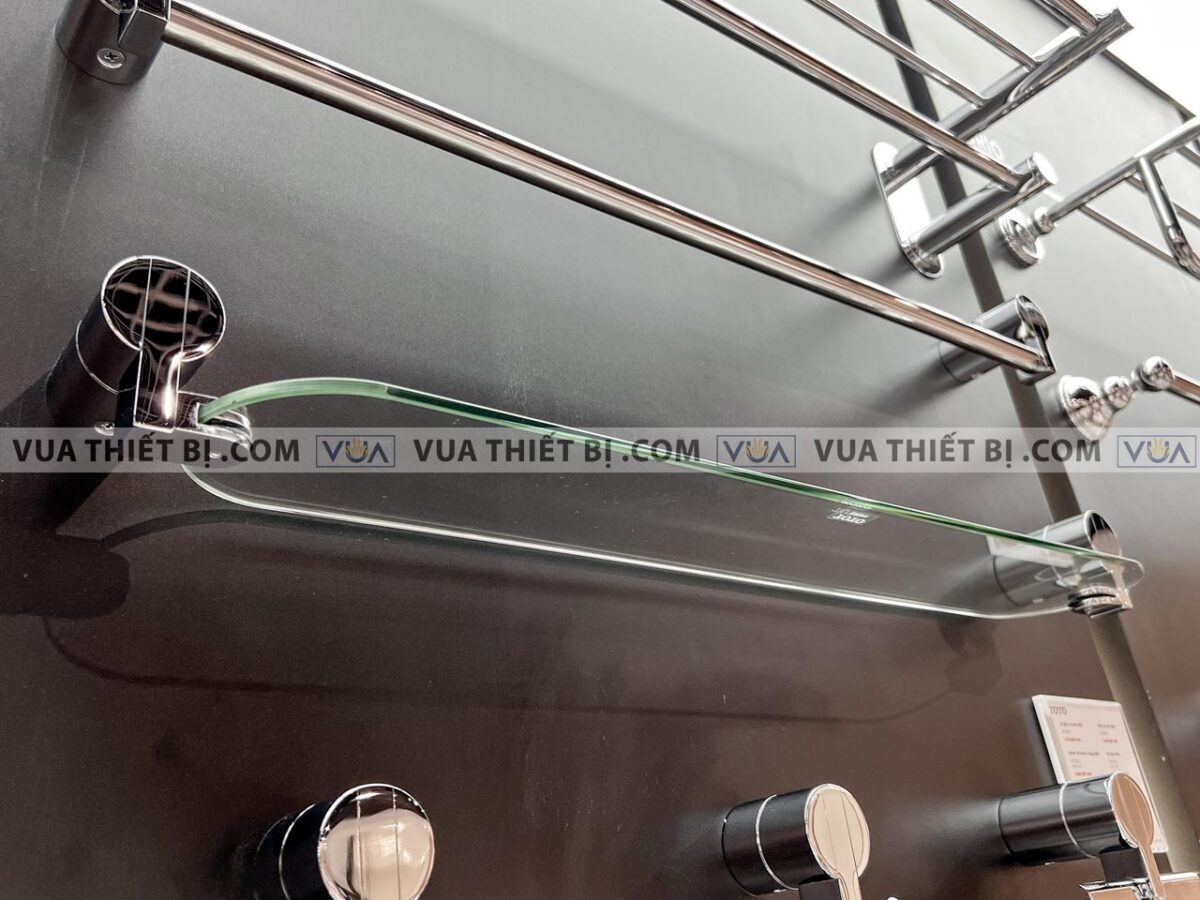 anh thuc te ke guong toto tx705ae 3