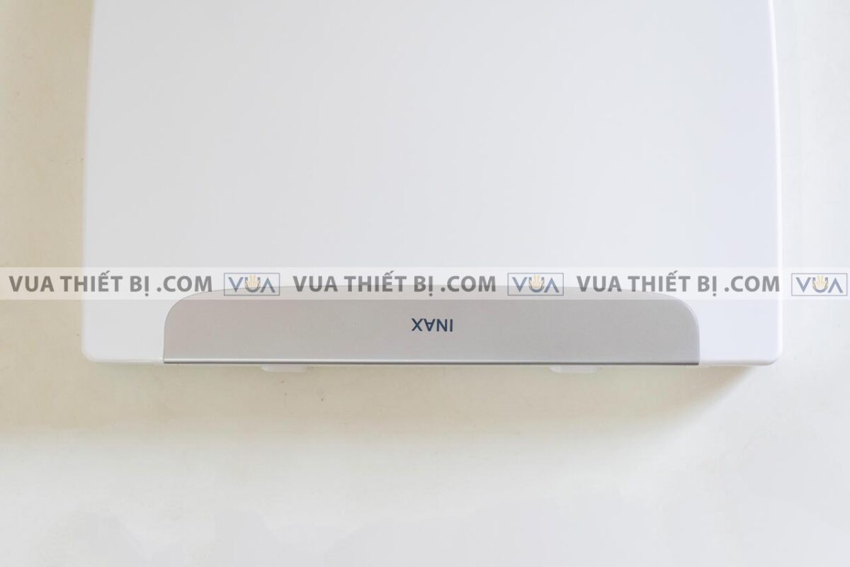 anh thuc te nap bon cau inax cf 832vs cf832vs roi em 3