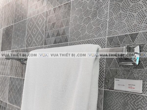 anh thuc te thanh vat khan toto tx701aw 1