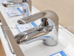 anh thuc te voi chau lavabo inax lfv 222s nong lanh 2