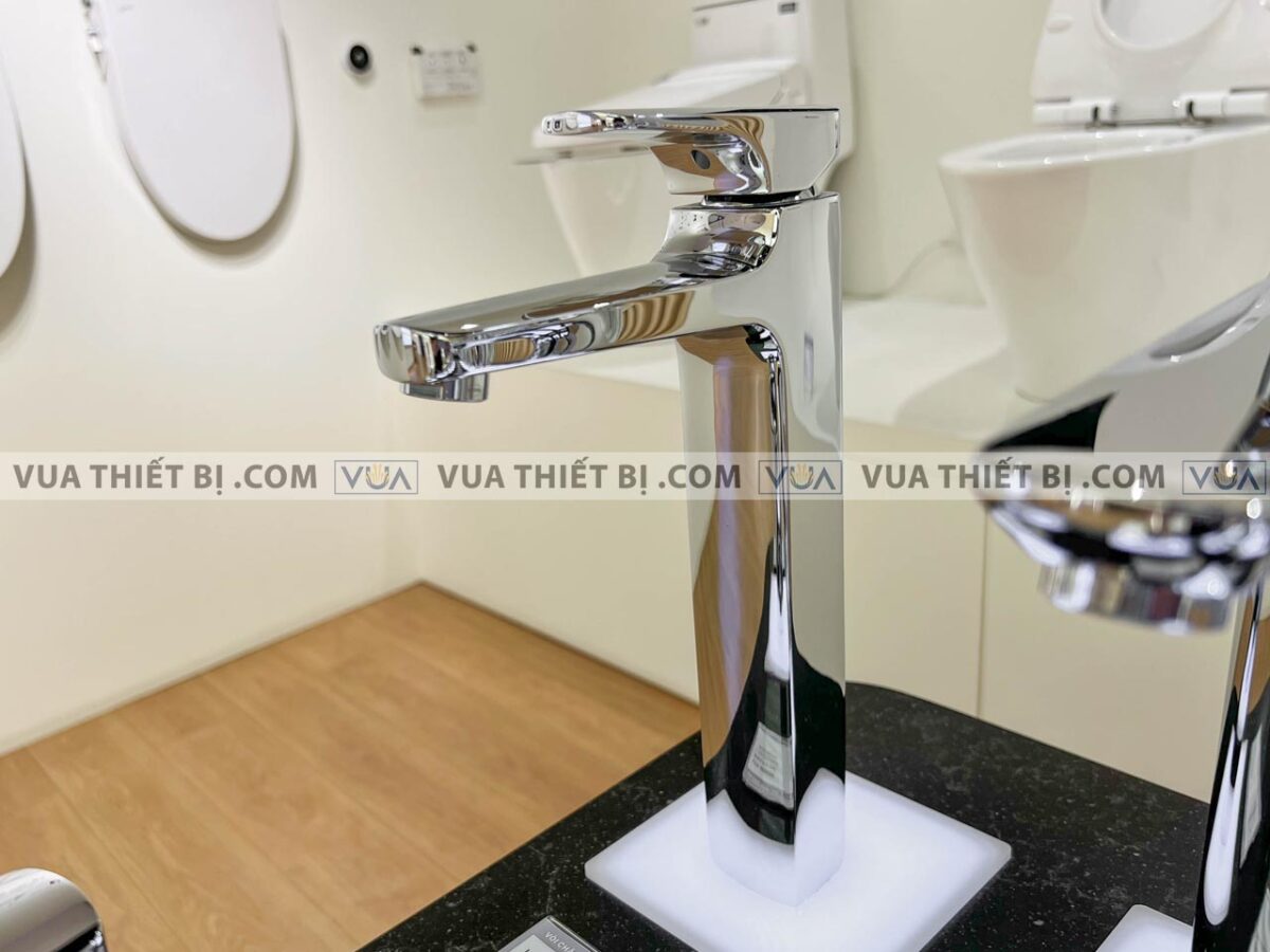 anh thuc te voi chau lavabo inax lfv 5000sh co cao nong lanh 2