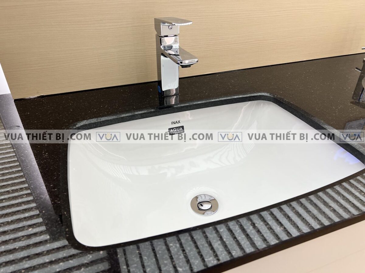 anh thuc te voi chau lavabo inax lfv 5012s nong lanh 2