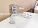 anh thuc te voi chau lavabo inax lfv 652s nong lanh 1