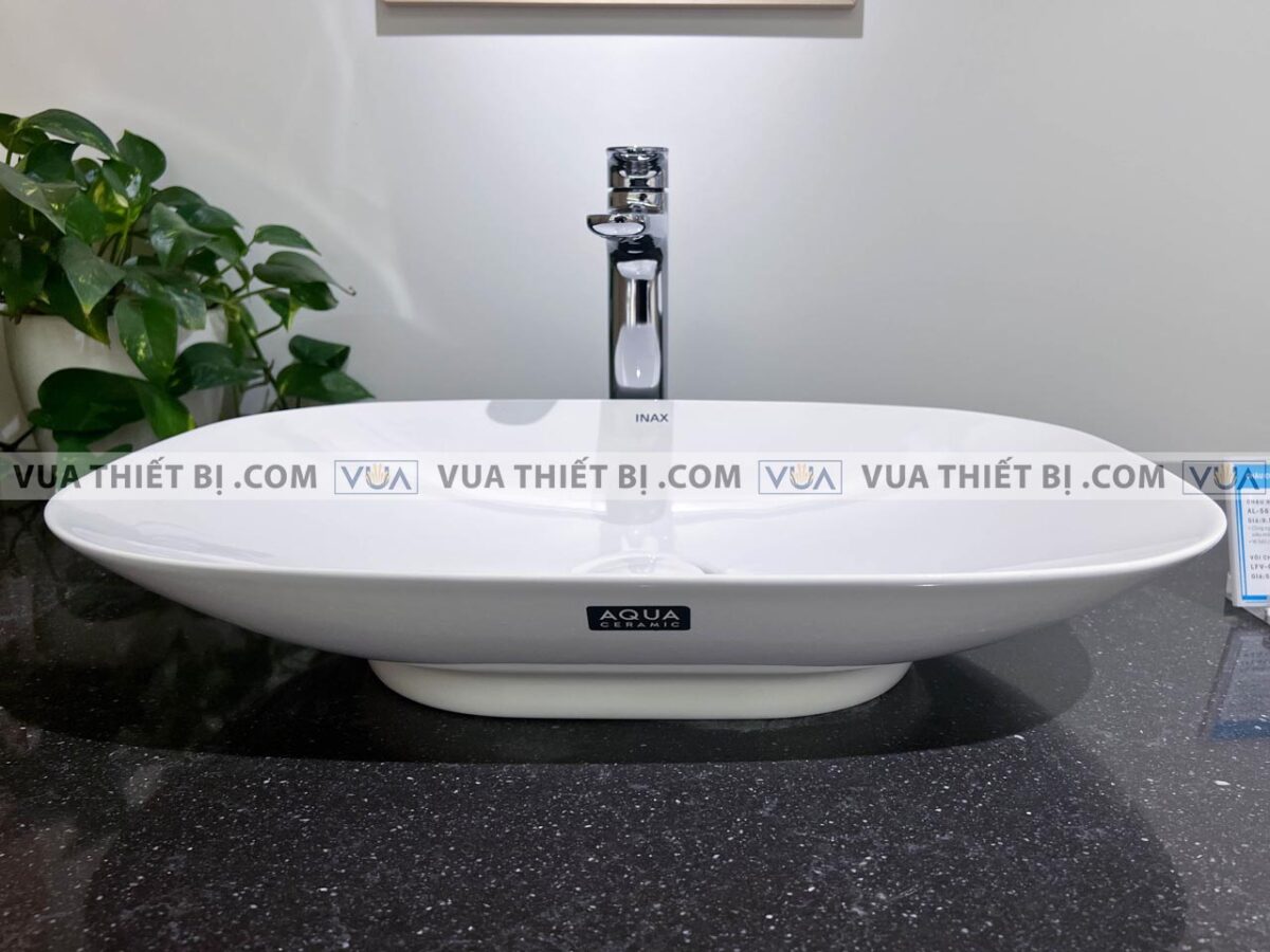 anh thuc te voi chau lavabo inax lfv 652sh co cao nong lanh 2