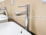 anh thuc te voi chau lavabo inax lfv 8000sh2 co cao nong lanh 4