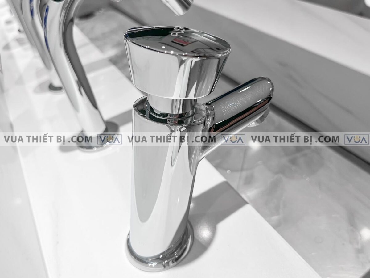 anh thuc te voi chau lavabo toto dl102 chi lanh 4