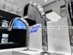 anh thuc te voi chau lavabo toto tle24007a cam ung co cao 2
