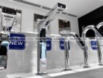 anh thuc te voi chau lavabo toto tle25008a cam ung co cao 4