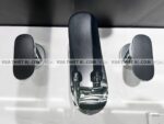 anh thuc te voi chau lavabo toto tlg01201b nong lanh 3 lo go 1