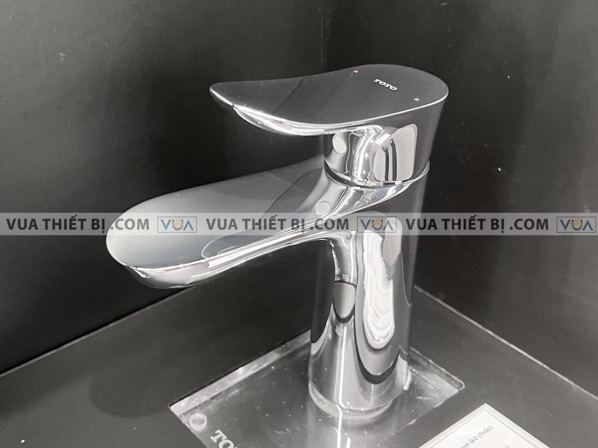 anh thuc te voi chau lavabo toto tlg01301v nong lanh go 3