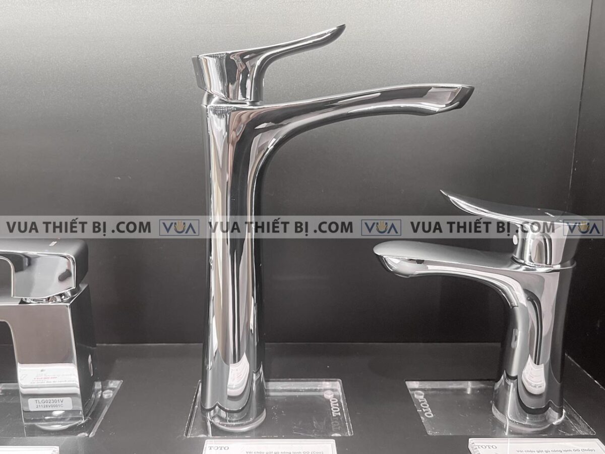 anh thuc te voi chau lavabo toto tlg01307v co cao nong lanh go 1