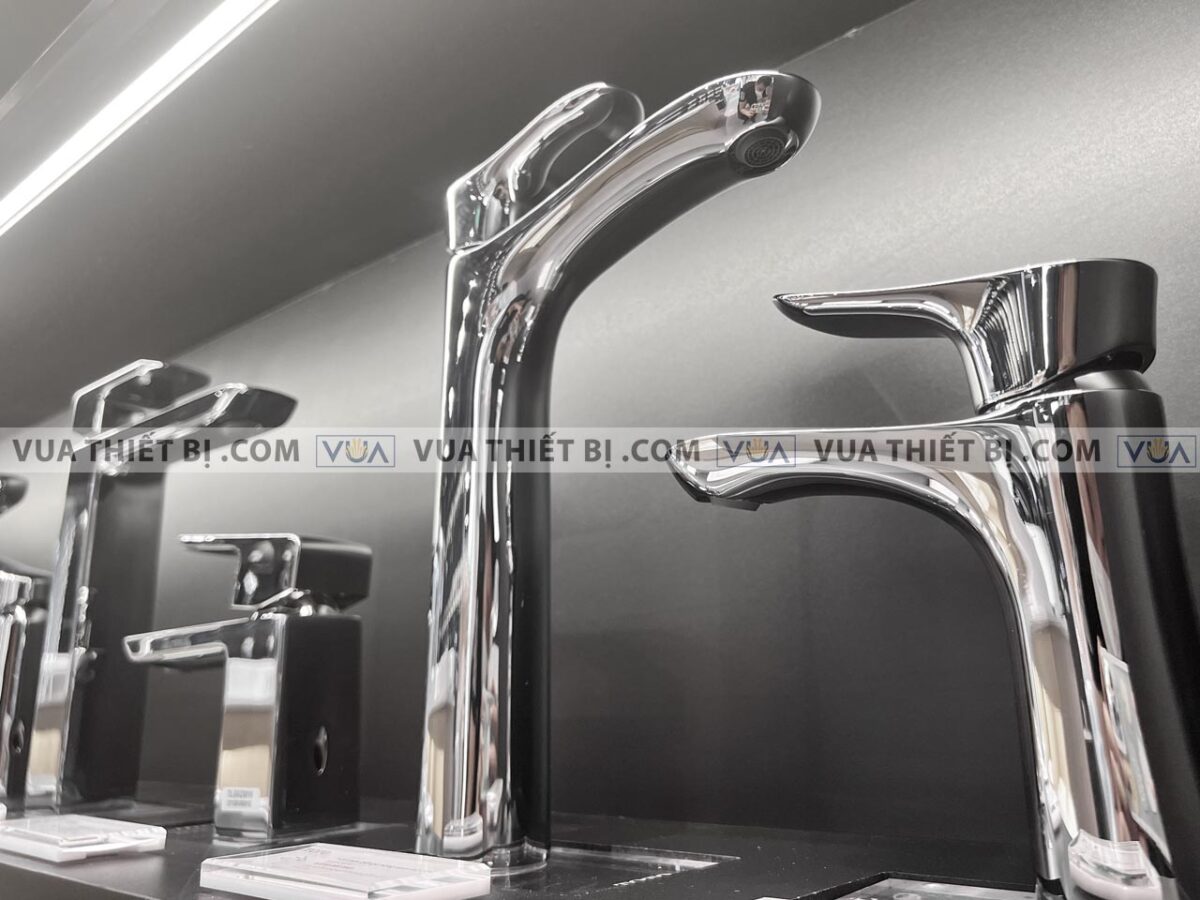 anh thuc te voi chau lavabo toto tlg01307v co cao nong lanh go 4
