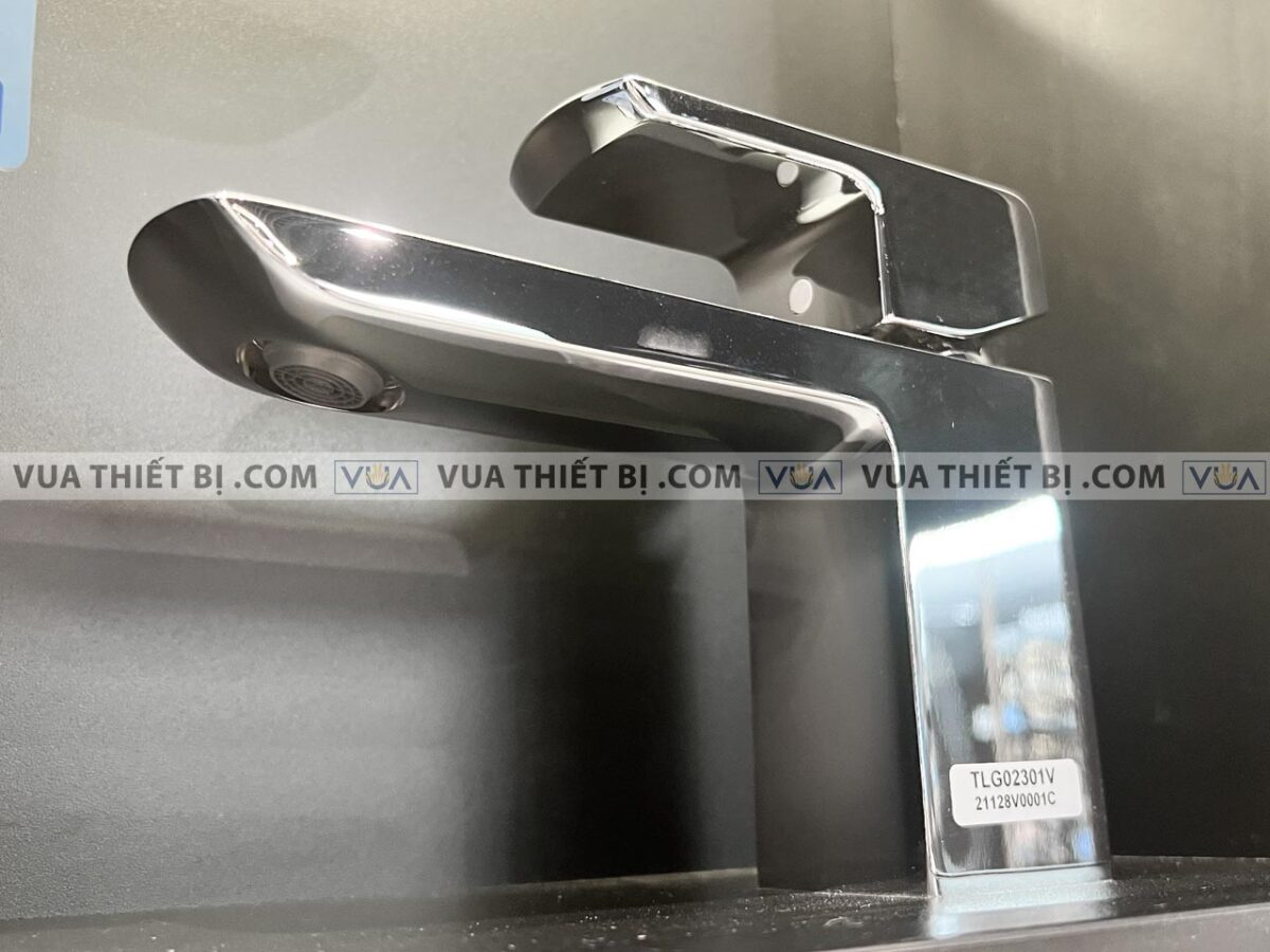 anh thuc te voi chau lavabo toto tlg02301v nong lanh gr 4