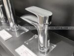 anh thuc te voi chau lavabo toto tlg04301v nong lanh ga 2