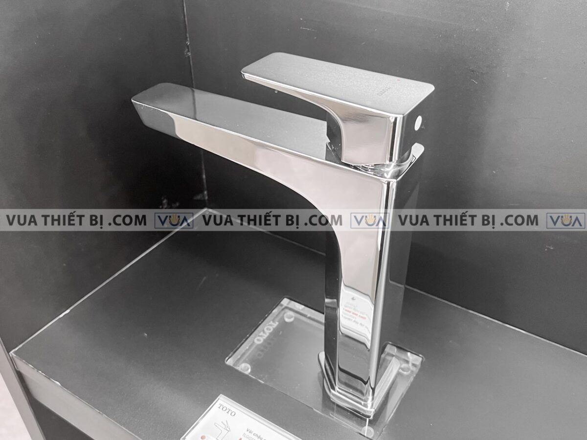 anh thuc te voi chau lavabo toto tlg07303v co cao nong lanh ge 2