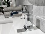 anh thuc te voi chau lavabo toto tlg08301v nong lanh gc 1 1