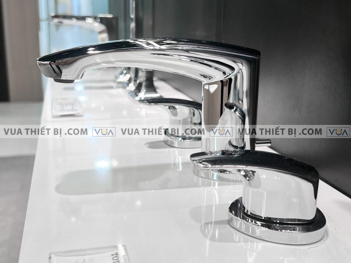 anh thuc te voi chau lavabo toto tlg09201b nong lanh 3 lo gm 3