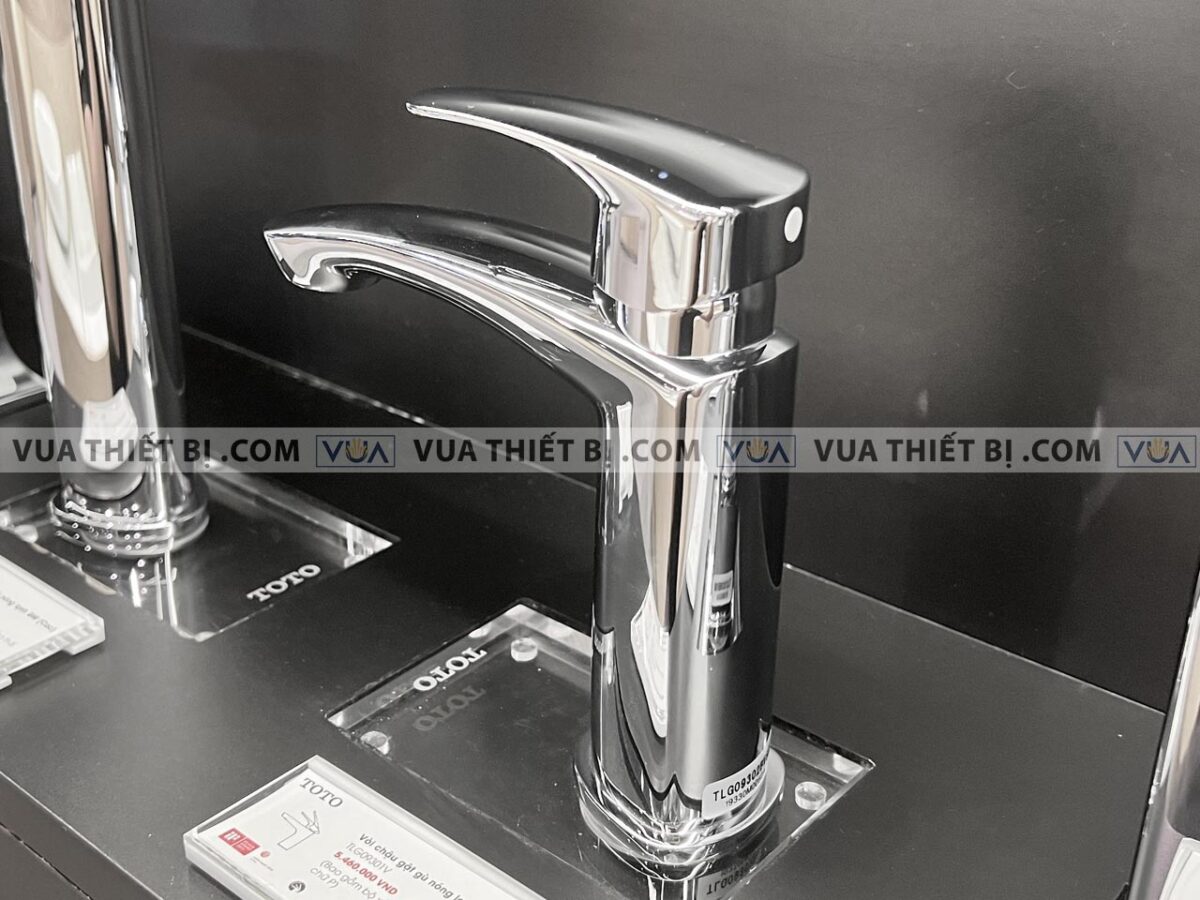 anh thuc te voi chau lavabo toto tlg09301v nong lanh gm 2