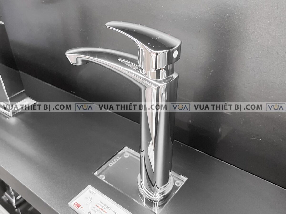 anh thuc te voi chau lavabo toto tlg09303v co cao nong lanh gm 2